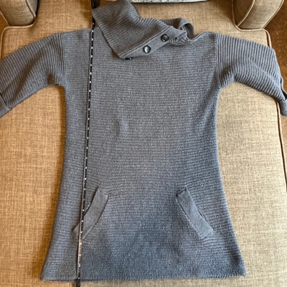 Ann Taylor Petite Gray XS 3/4 Sleeve Cowl/Turtleneck Sweater - Picture 9 of 12